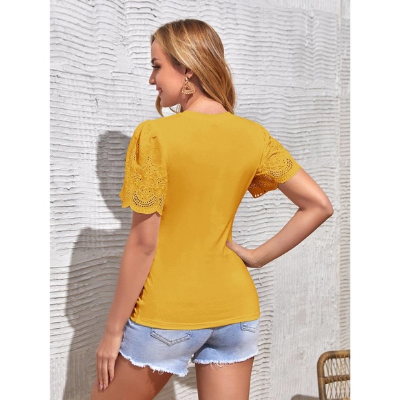 Maternity Solid Scallop Trim Tee - Picture 10 of 11